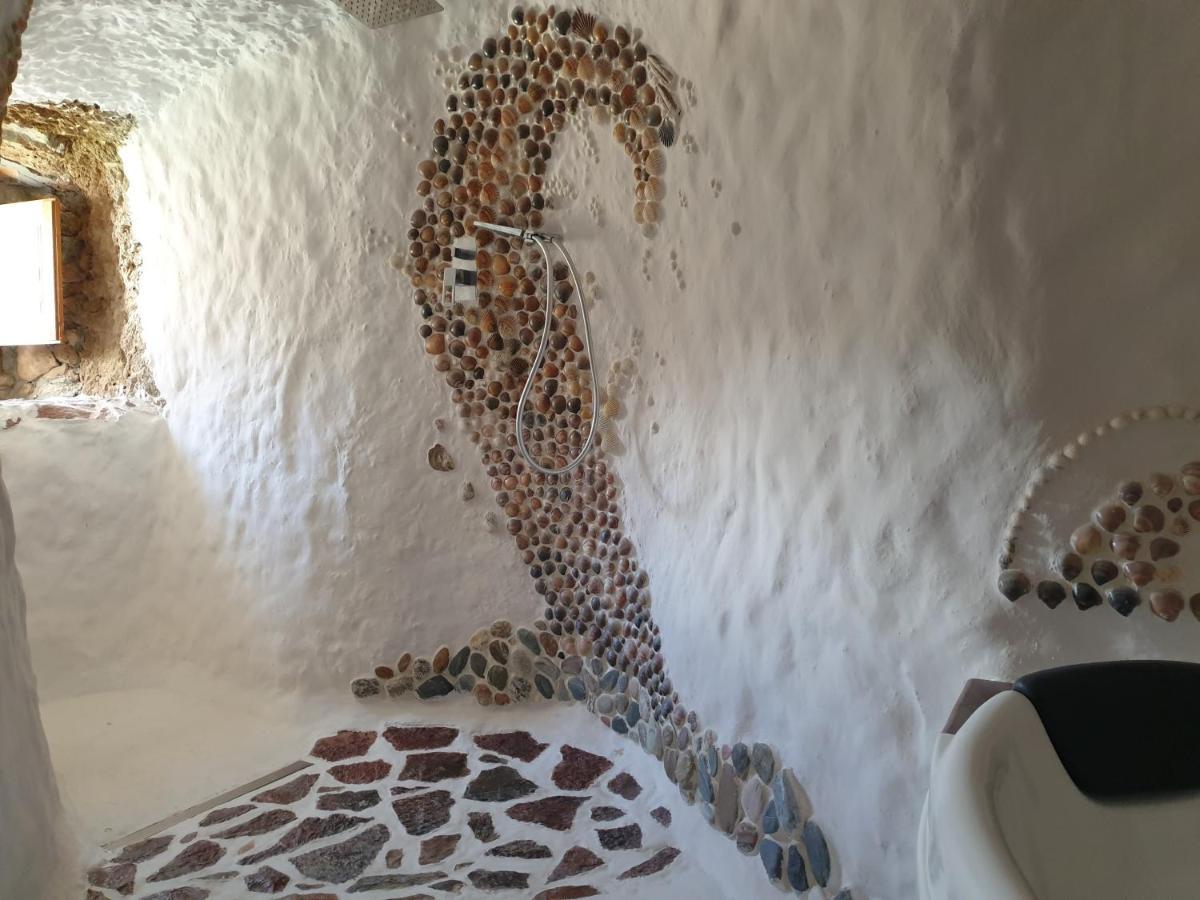 Creatively Designed Cavehouse With Jacuzzi Villa Gorafe Exteriör bild